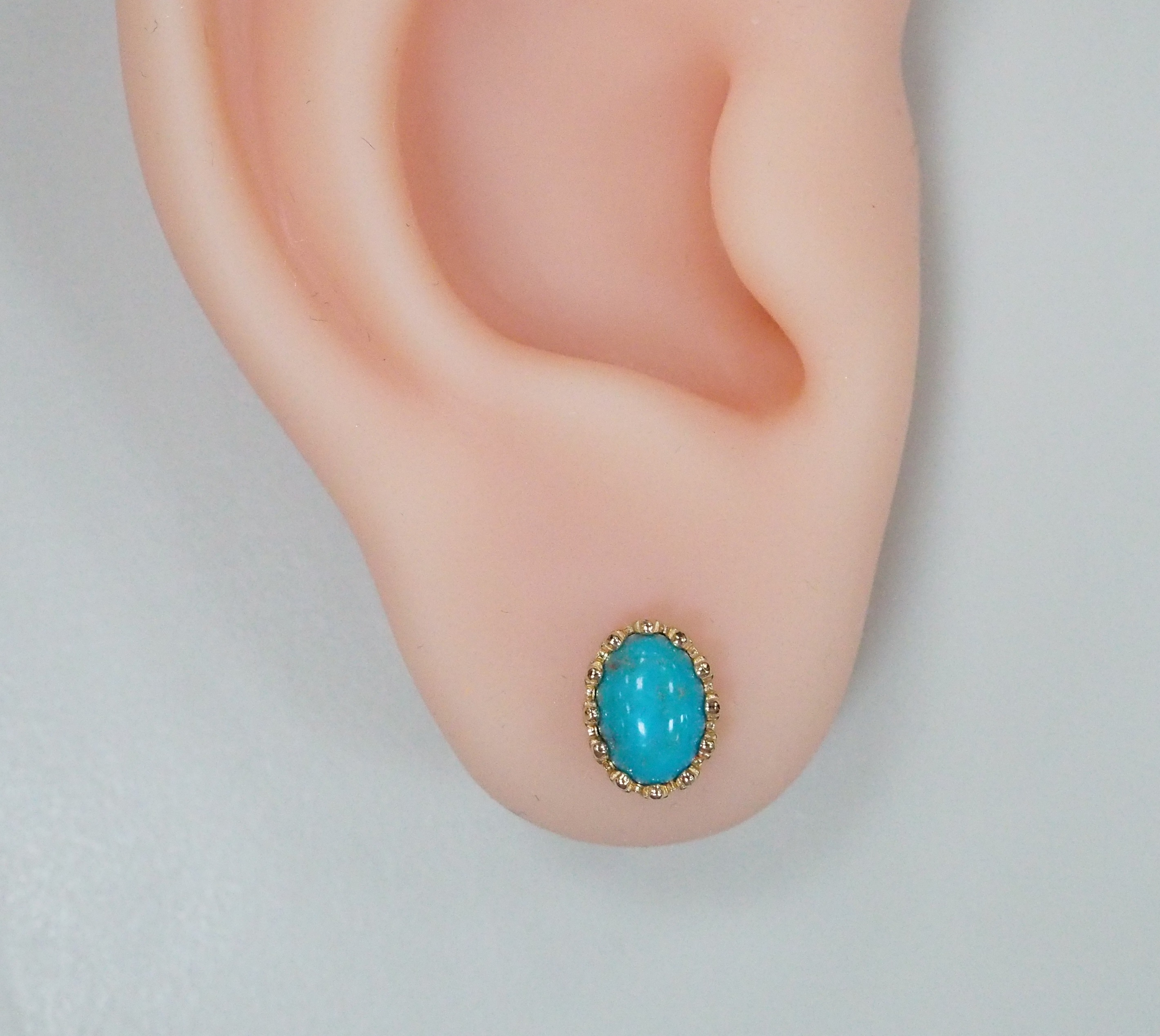 Серебряные серьги-пусеты с бирюзой